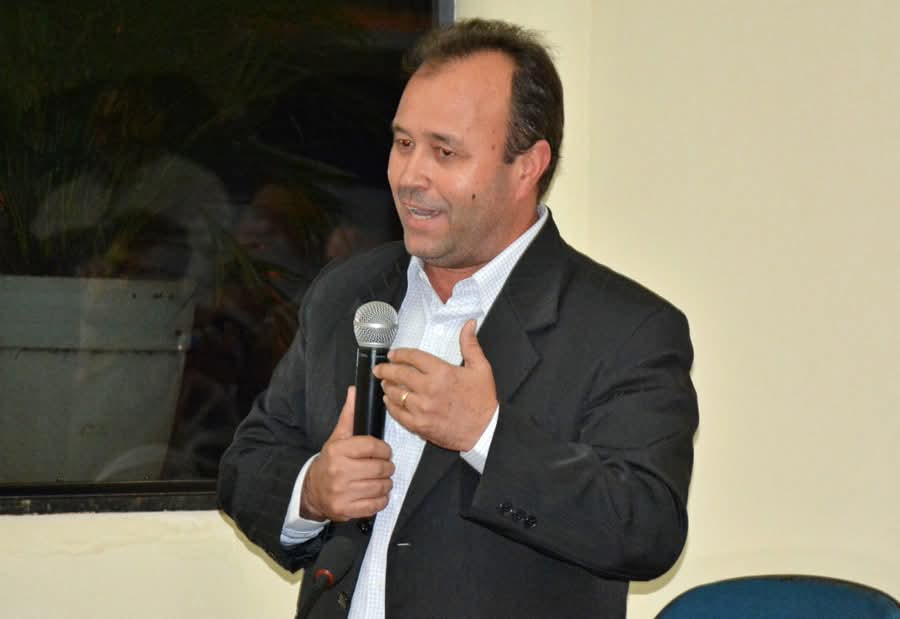 ENTREVISTA DO DIA HOJE: INSTALAÇÂO DE SEMÁFOROS EM MAMBORÊ! Presenças do Prefeito Ricardo e do vice/Prefeito Eleito 2025 Martines. As 8:20 h na UNIÃO FM!