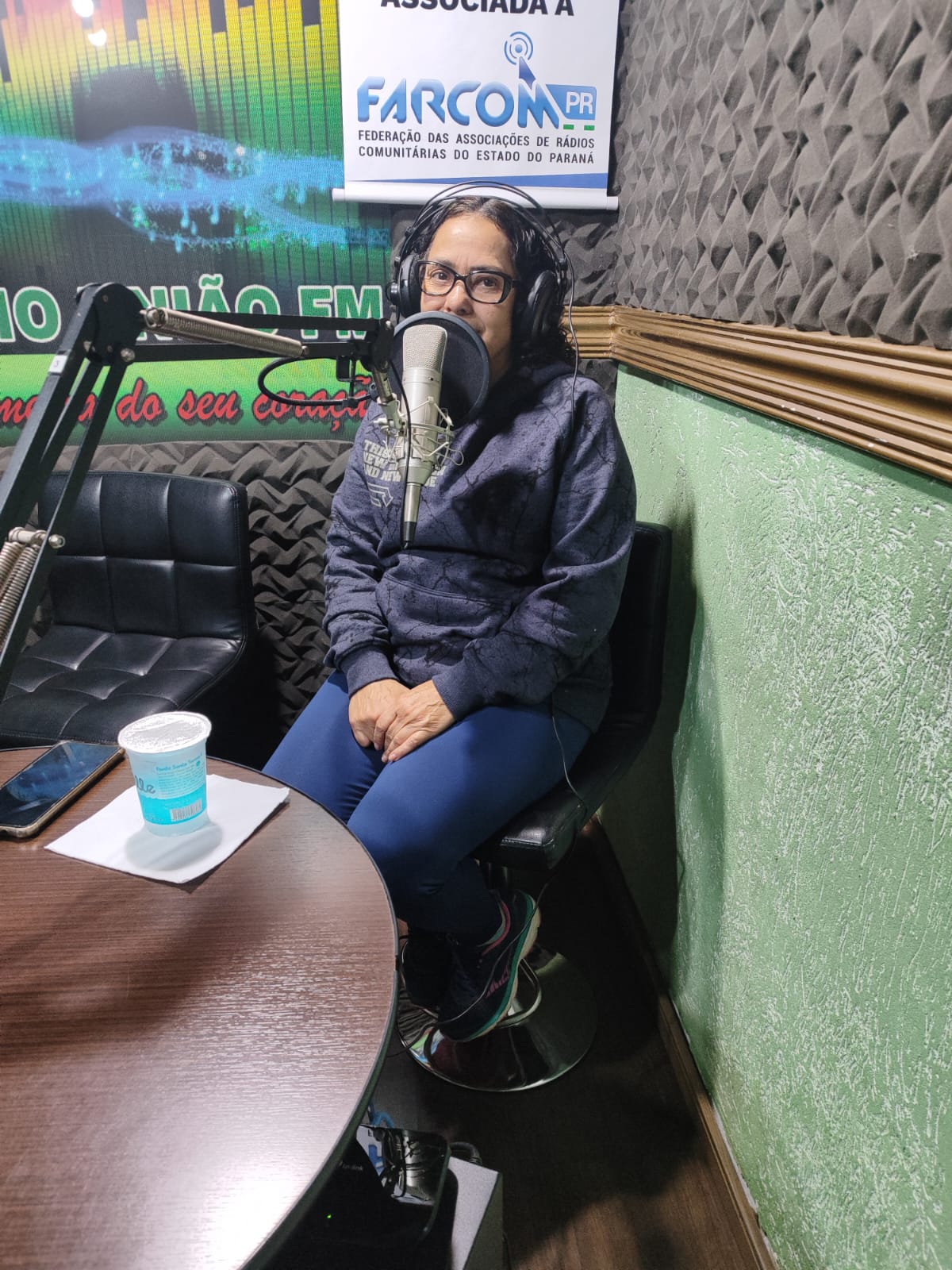 Na entrevista do dia hoje é com a Ana Maria Fernandes, técnica da divisão do meio ambiente, com o assunto: caminhadas na natureza - circuito gavião.