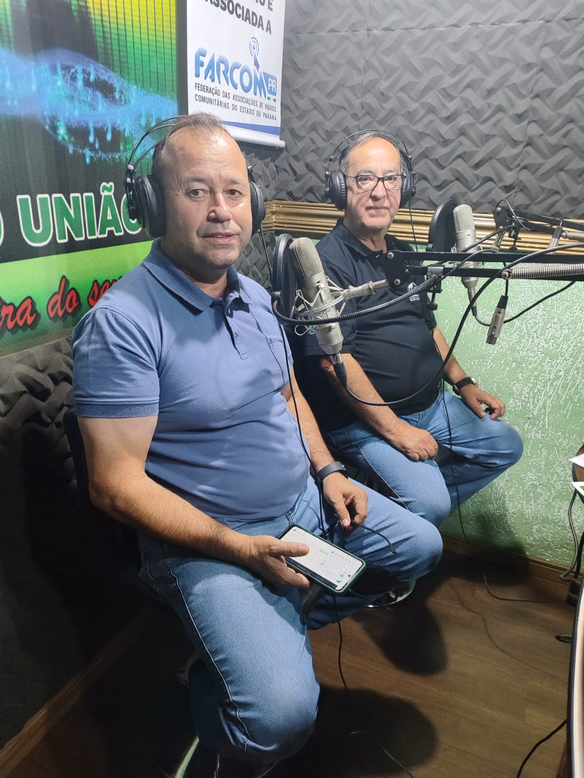 Concurso de decoração natalina em Mamborê terá premiação de R$ 10 mil reais. Na entrevista com James Correia o vice-prefeito  Sebastião Antônio Martinez e o diretor do comercio da Acimam Alvaro Angelo de Lima . Serão julgados os seguintes critérios: Criatividade, beleza, originalidade e iluminação.